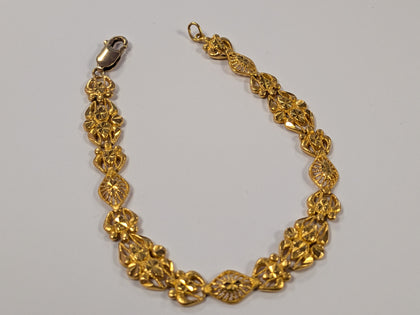22ct Gold Patterned Shaped Bracelet