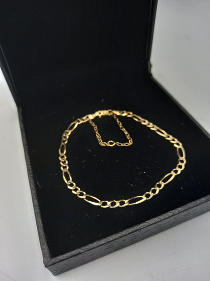9CT Gold Bracelet 2.6Grams, 375 9CT Gold, Length: 10
