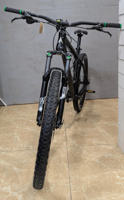 Vitus Nucleus Mountain Bike - 8 Speed - 20