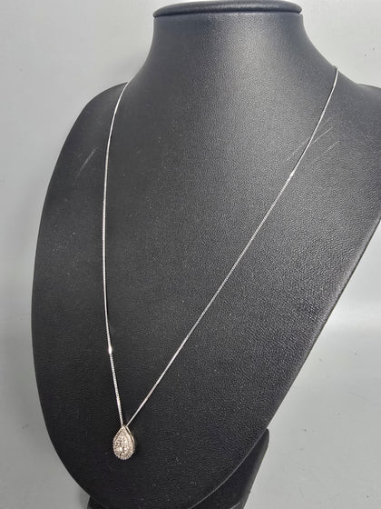 9ct White Gold Necklace 375 1.8G 20'' in Length