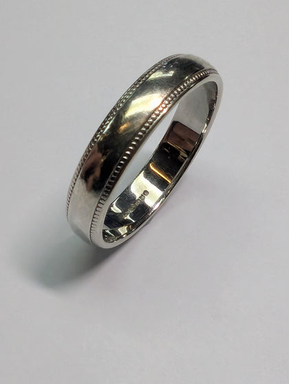 9CT WHITE GOLD WEDDING BAND RING PRESTON STORE