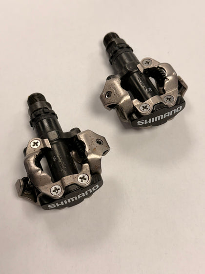 bike pedals
