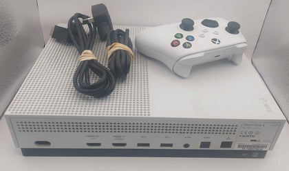 Xbox one S console 500GB white with pad and HDMI unboxed ** has some marks ref pic **