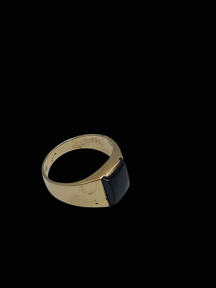 14ct Yellow Gold Gents Square Signet Ring - Size R - 5.42 Grams