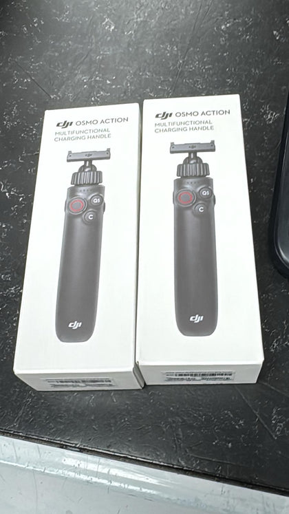 DJI - Osmo Action Multifunctional Charging Handle