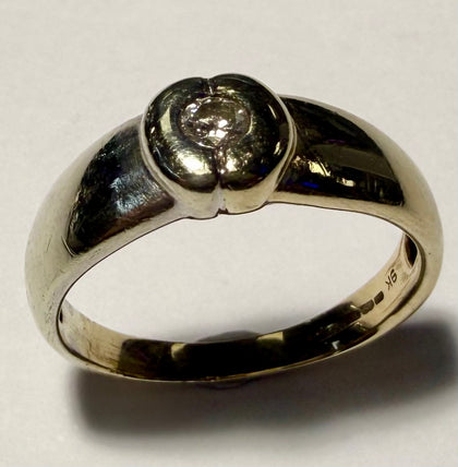 9ct Two Toned Gold Diamond Ring - Size P