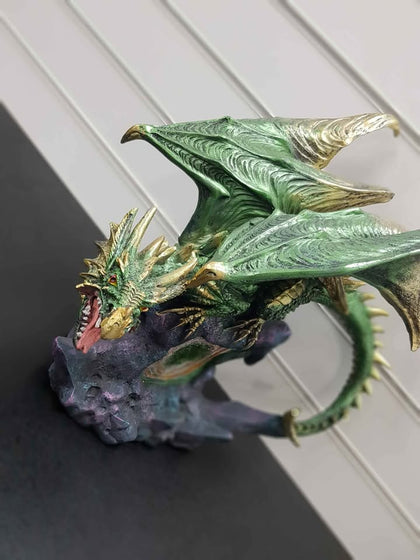 Majestic Green Emerald Dragon On Rocks *COLLECTION ONLY*