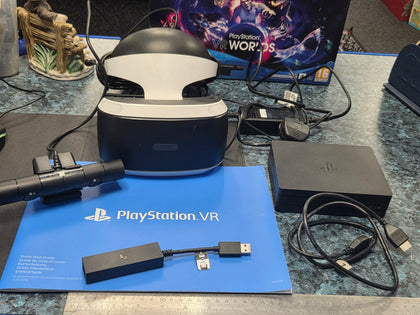 PLAYSTATION VR