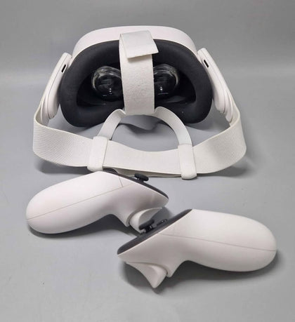 Meta Quest 3S VR Headset (With Controllers) - 128GB, BOXED