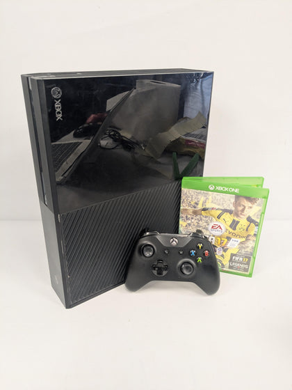 Xbox One 500GB FIFA 17 Console Package