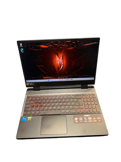 Acer Nitro 15   N22C1 windows 11 Gaming Laptop