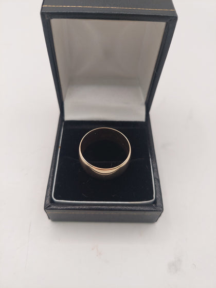 9ct Hallmarked Yellow Gold Ring - 6.4g Weight, Size S