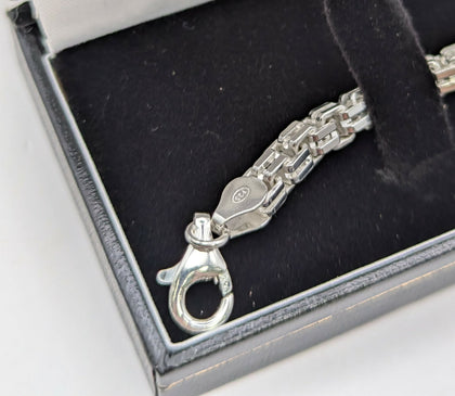 SILVER 925 HALLMARKED, Venetian box link Bracelet With Lobster Lock, 8