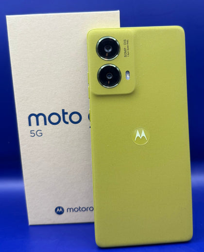 Motorola Moto G85 5G 256GB Olive Green Unlocked Boxed - Chesterfield