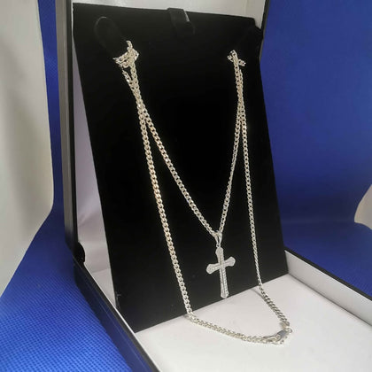 Sterling Silver Cross Chain (925 Hallmarked & Tested) Weight: 13.15G 24