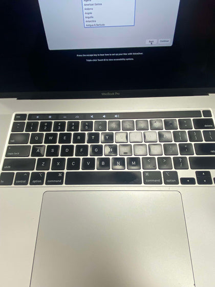 MacBook Pro 16,1/i7-9750H/16GB/512GB SSD/5300M 4GB/16