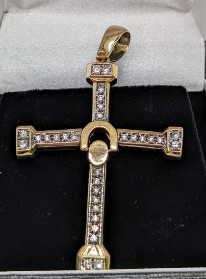 375 9CT Hallmarked, Cross With Flexible Joints, Embedded Stones Along, 10.8G, Boxed