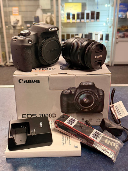 canon eos 2000d ef-s 18-55 IS II boxed