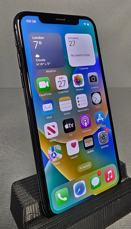 Apple iPhone X, 64GB, Space Grey **Any Network**
