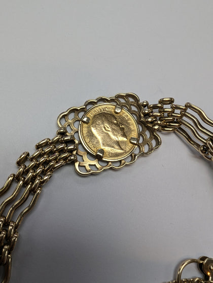 1906 HALF SOVEREIGN GOLD GATE BRACELET PRESTON STORE