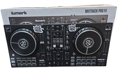 Numark Mixtrack Pro FX