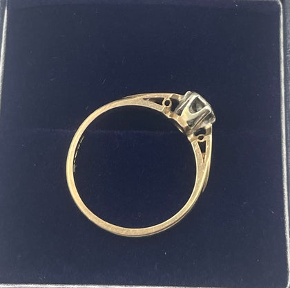 9CT DIAMOND RING 1.9 - K