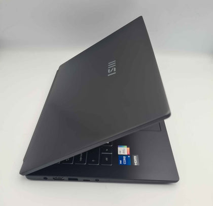 **DEAL** MSI Modern 14 - 12th Gen i5, 8GB RAM, 512GB NVME, Iris Graphics Chip, 14