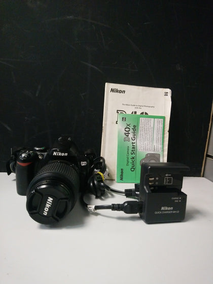 Nikon D40 Digital Camera