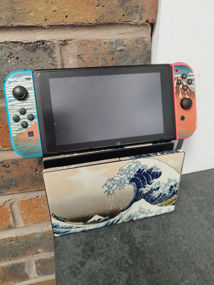 Nintendo Switch (Neon Red/Blue) Unboxed Wave Decal