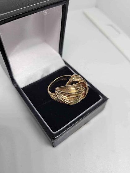 9ct Yellow Gold Knotted Ring - Size L - 9.6 Grams.