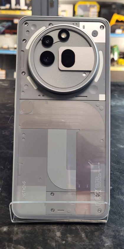 Nothing Phone (3a) Pro - 12GB+256GB) - Gray - Unlocked