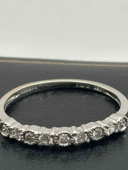 18ct white gold stone ring 1.43g size L with box