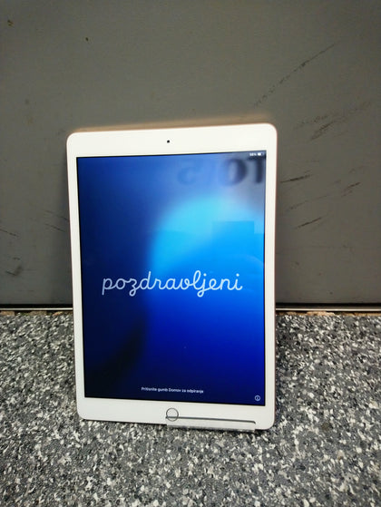 Apple iPad 8th Gen 32GB - Gold, WiFi