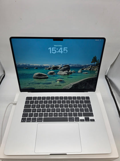 Apple Macbook Air M4 (24 month warranty)