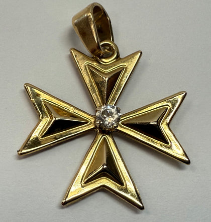 9ct Gold Maltese Cross with CZ stone