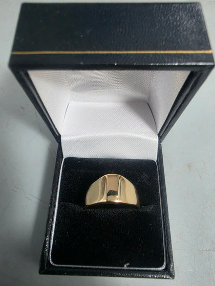 9ct GOLD RING 375 6.3G Size T