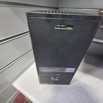 Microsoft Xbox Series X Includes Official Controller & Rechargeable Battery