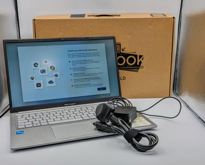 Asus Vivobook X1704Z/i3-1215U/8GB Ram/512GB SSD/17