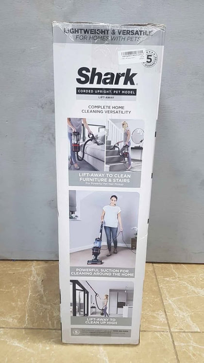 Shark Classic NV602UK Upright Corded Vacuum Cleaner ** COLLECTION ONLY**