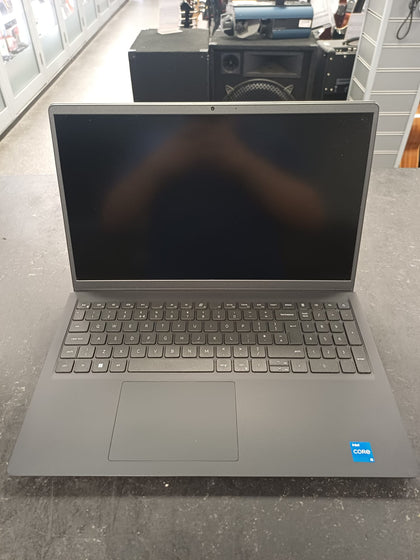Dell Vostro 3520 (15.6