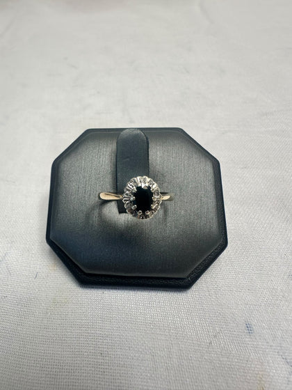 9ct Yellow Gold Dark Blue and Clear Gem Ring - Size N