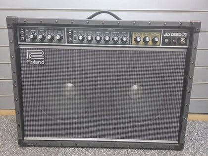 Roland Jazz Chorus JC-120 – Legendary Jazz Chorus Guitar Amplifier Mint condition