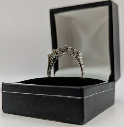 585 14CT Hallmarked, White Gold, 5 Large Stones On Styled Frame, Size 11/W, 2.99g