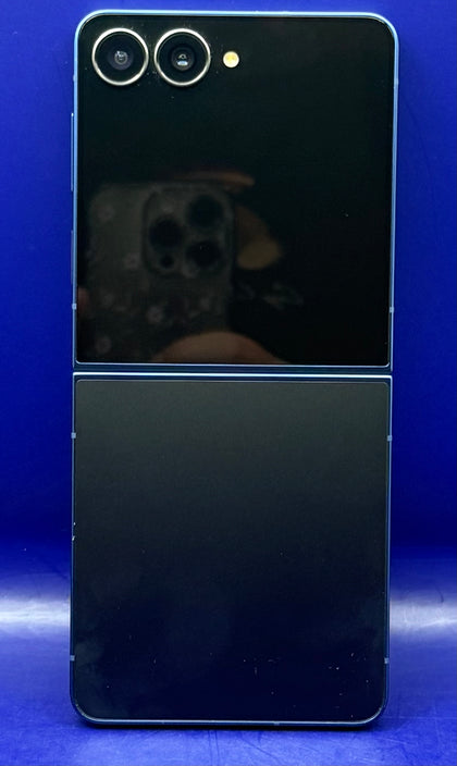Samsung Galaxy Z Flip 7 256GB Blue Shadow Unlocked Boxed - Chesterfield