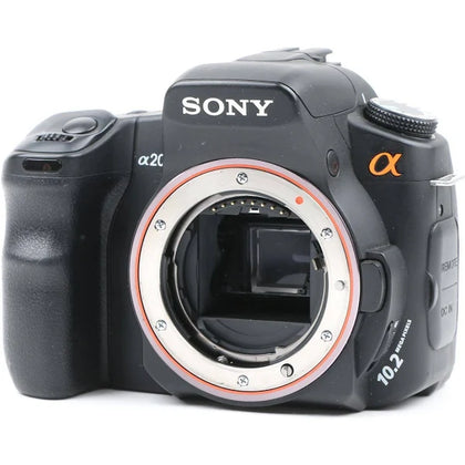 Sony Alpha A200 + Sigma 18-200mm Lens