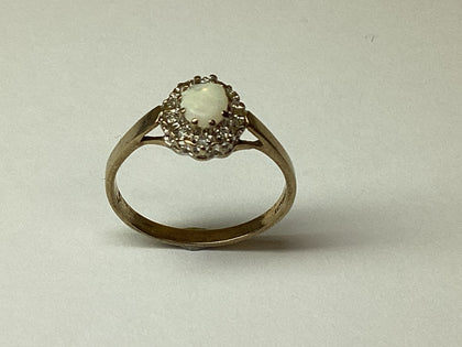 9CT Gold Ring  S 1/2