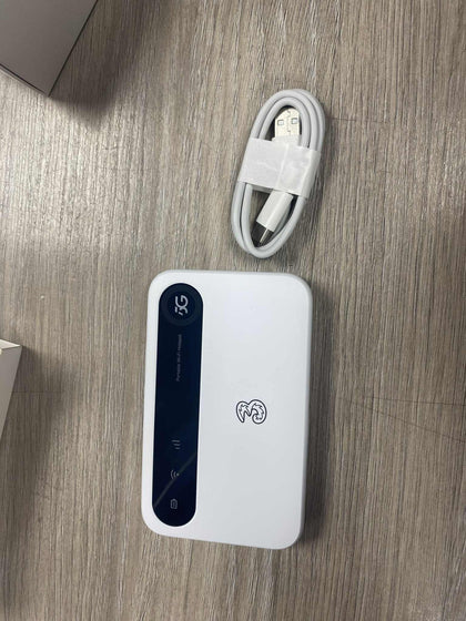 Mobile wifi router (three)