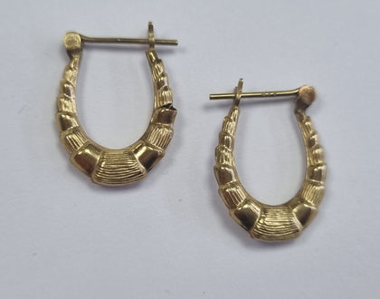 9ct gold horseshoe earrings