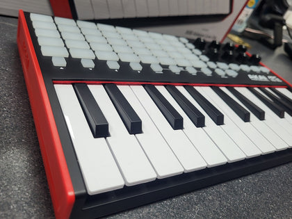 AKAI APC Key 25 Mk2 Midi Keyboard Controller - Boxed