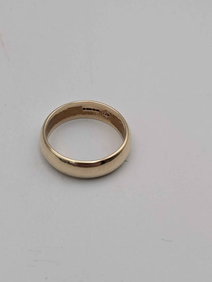9ct Yellow Gold Men’s Wedding Band Ring – Size R – Solid Gold – 5.17 Grams Classic Polished Band